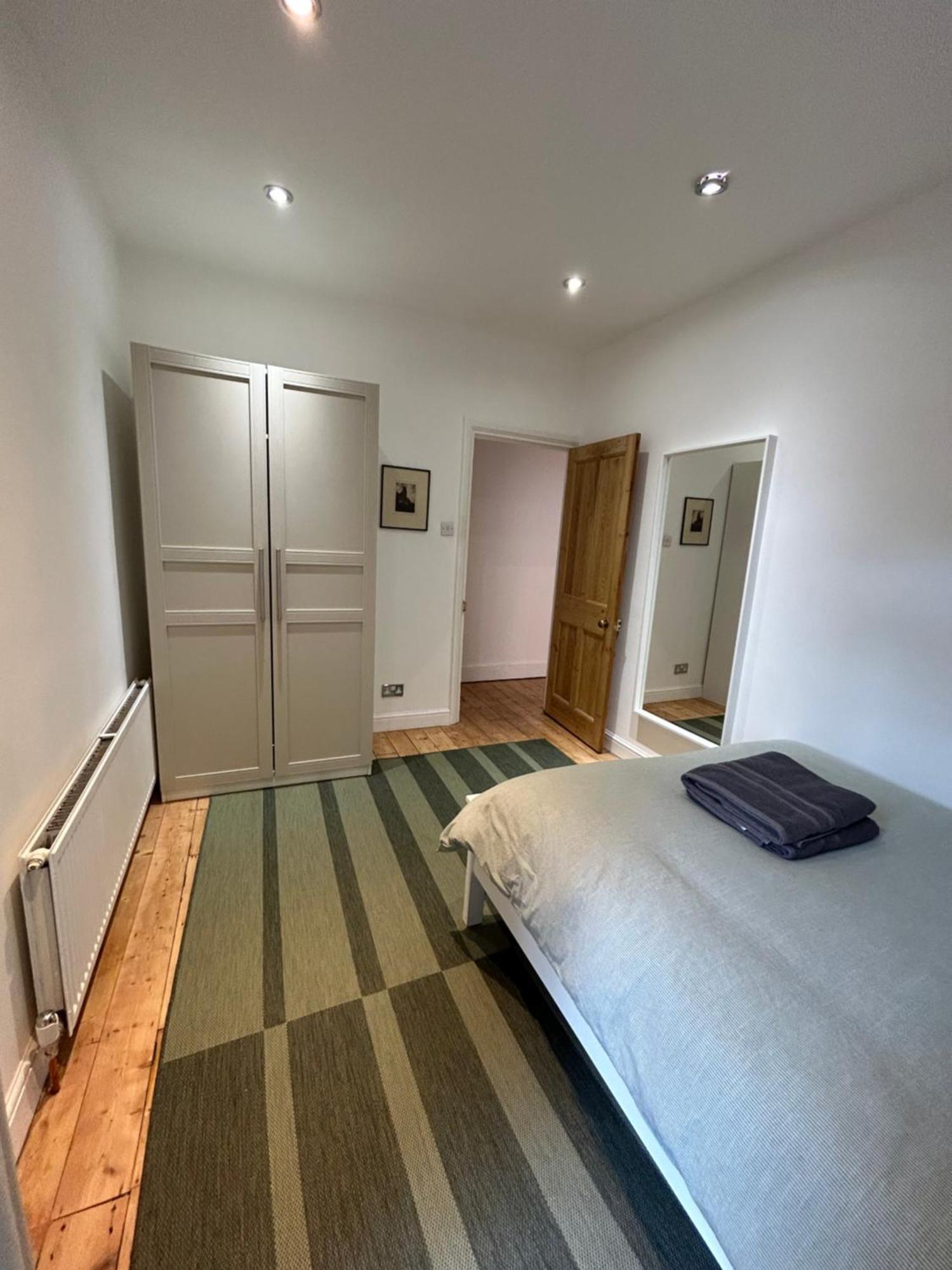 Spacious Battersea Rooms And Apartments Londres Quarto foto